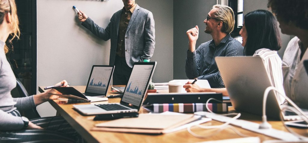 Implementing a Knowledge Management System A Step-by-Step Guide for Organizations